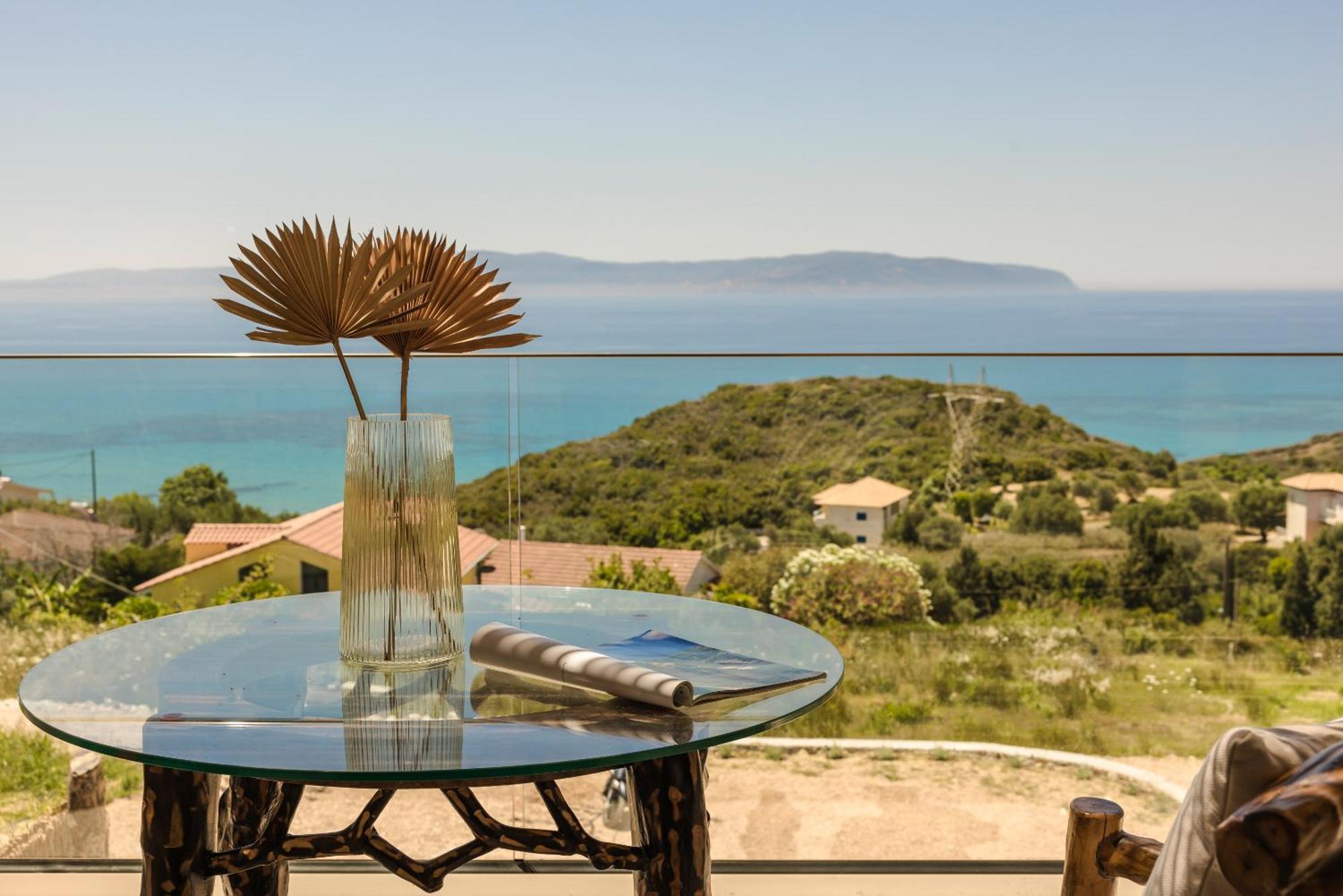 Hilaritas Luxury Suites Sea View, Private Pool & Jacuzzi Paradise Ratzaklion Экстерьер фото
